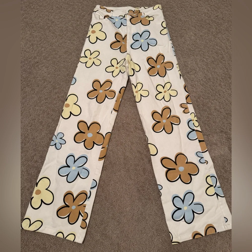 Floral Wide Leg Jeans - Picture 1 of 2